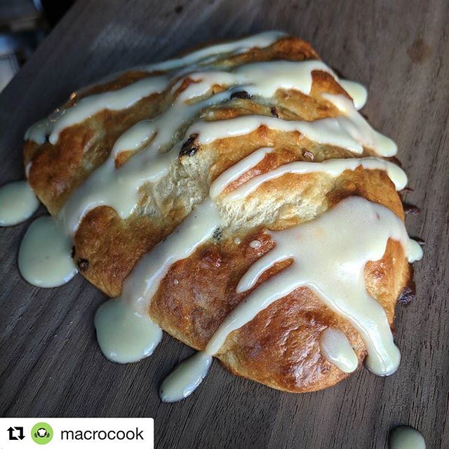 CHOCOLATE CHIP SCONE Pamcakes' Pancakes